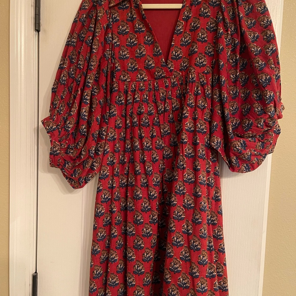 Chic Red Floral Puff Sleeve Dress